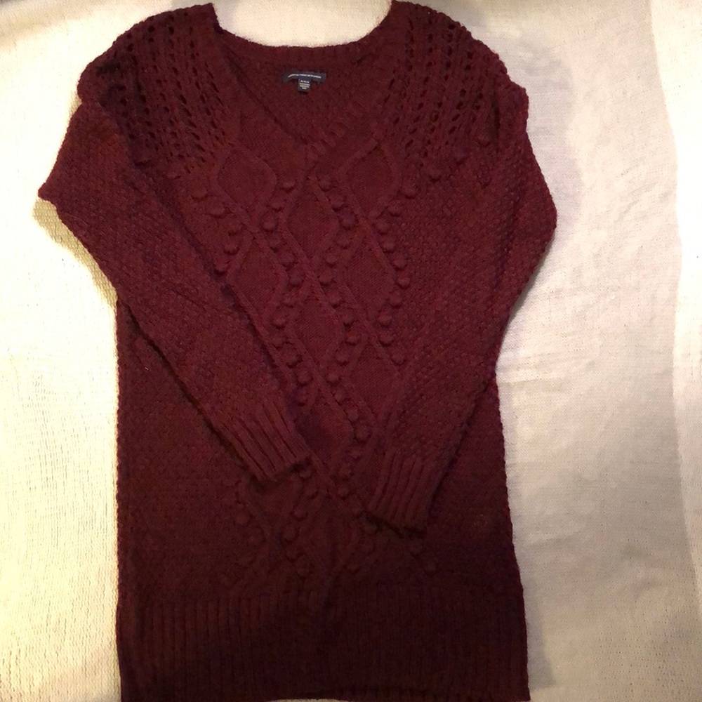 Medium AE Tunic Sweater